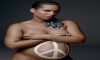 ALICIA KEYS POSA EMBARAZADA Y DESNUDA EN UNA PROMOCION