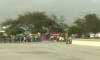 VIDEO – Cientos de personas acuden en apoyo a “El Alfa” en su segundo dia en La Plaza de La Bandera!!!
